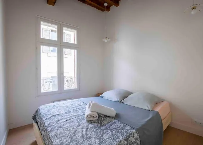 Bel Appart Avec Clim En Duplex - Terrasse - Wifi
