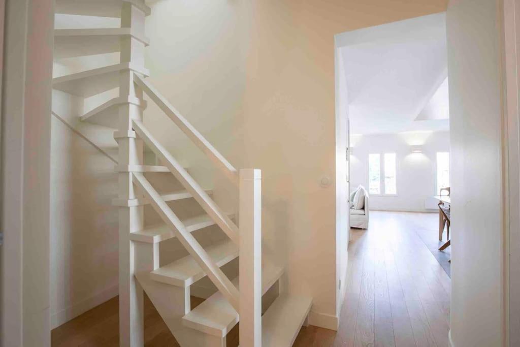 Bel Avec Clim En Duplex - Terrasse - Wifi Apartment