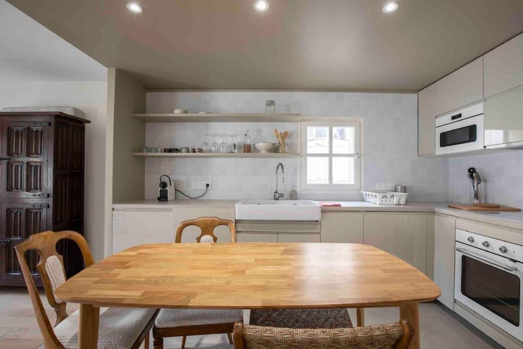 Bel Avec Clim En Duplex - Terrasse - Wifi Apartment Avignon